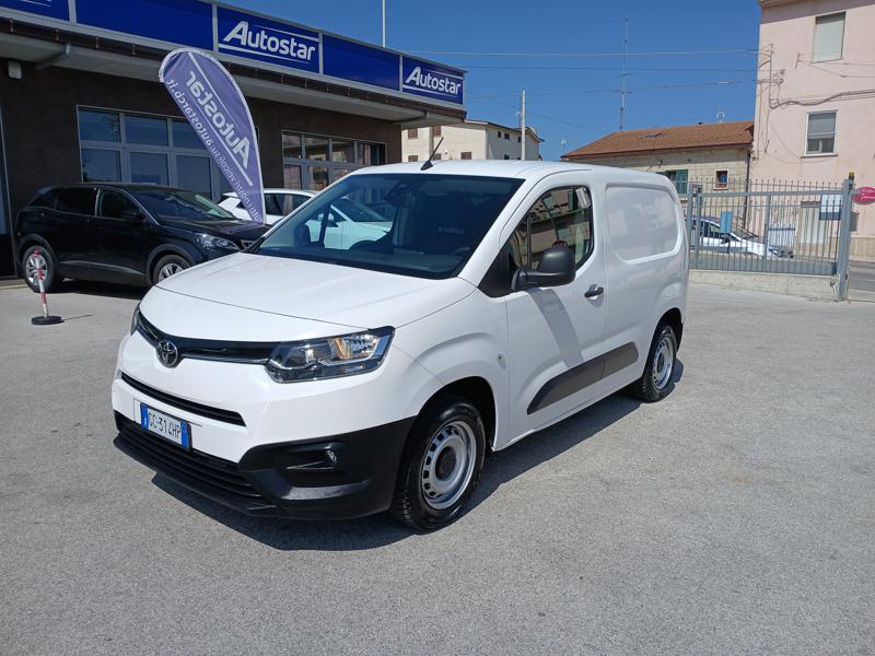 veicoli_scheda.php?AUTO_VEICOLIPage=2&IDVEICOLO=5737