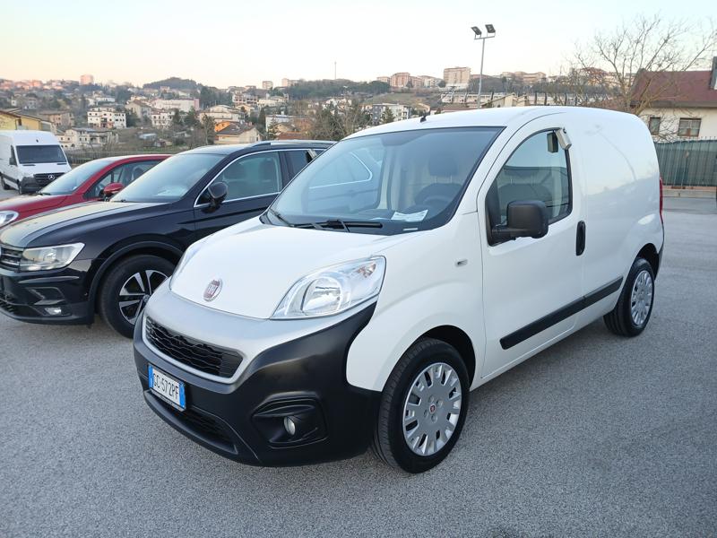 veicoli_scheda.php?IDVEICOLO=0S5910